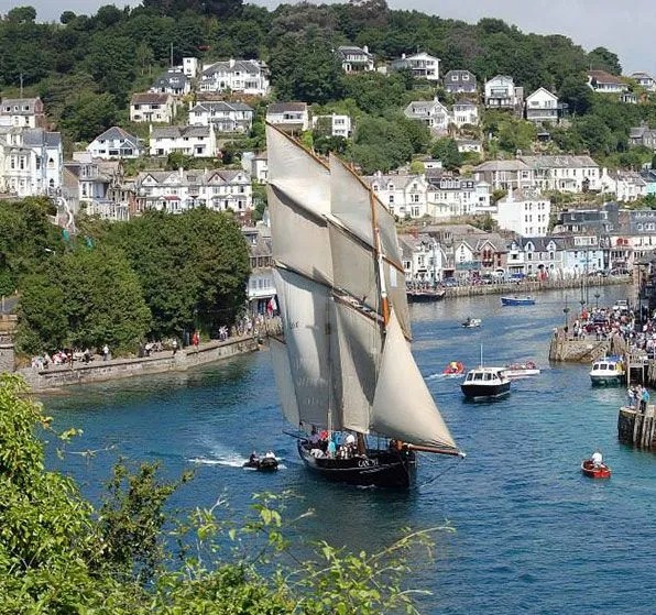 Explore one of the UK's most beautiful destinations - Looe