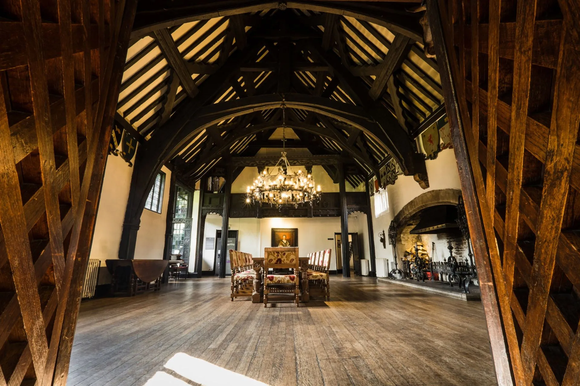 Let's Explore Salmlesbury Hall