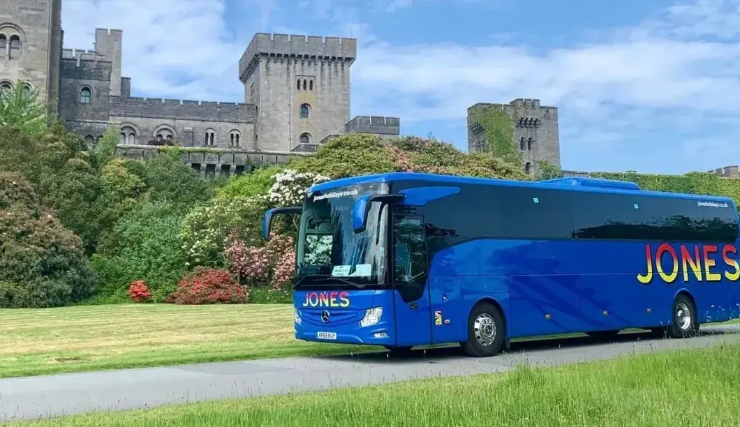 Jones-Holidays-Luxury-Coach-Holidays